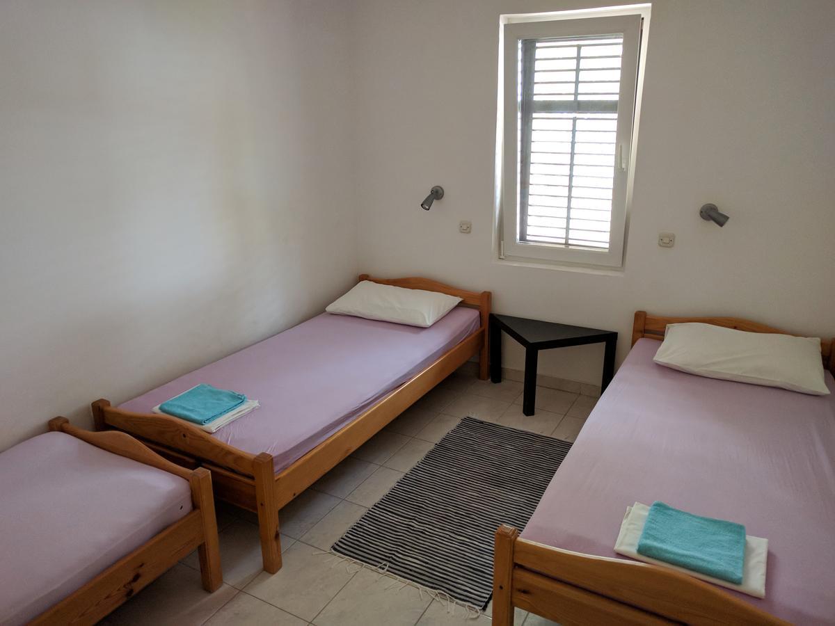 Apartmani Anja Sveta Nedelja  Exteriör bild